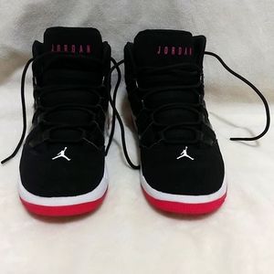 Jordan Big Kids Sneakers size 3Y